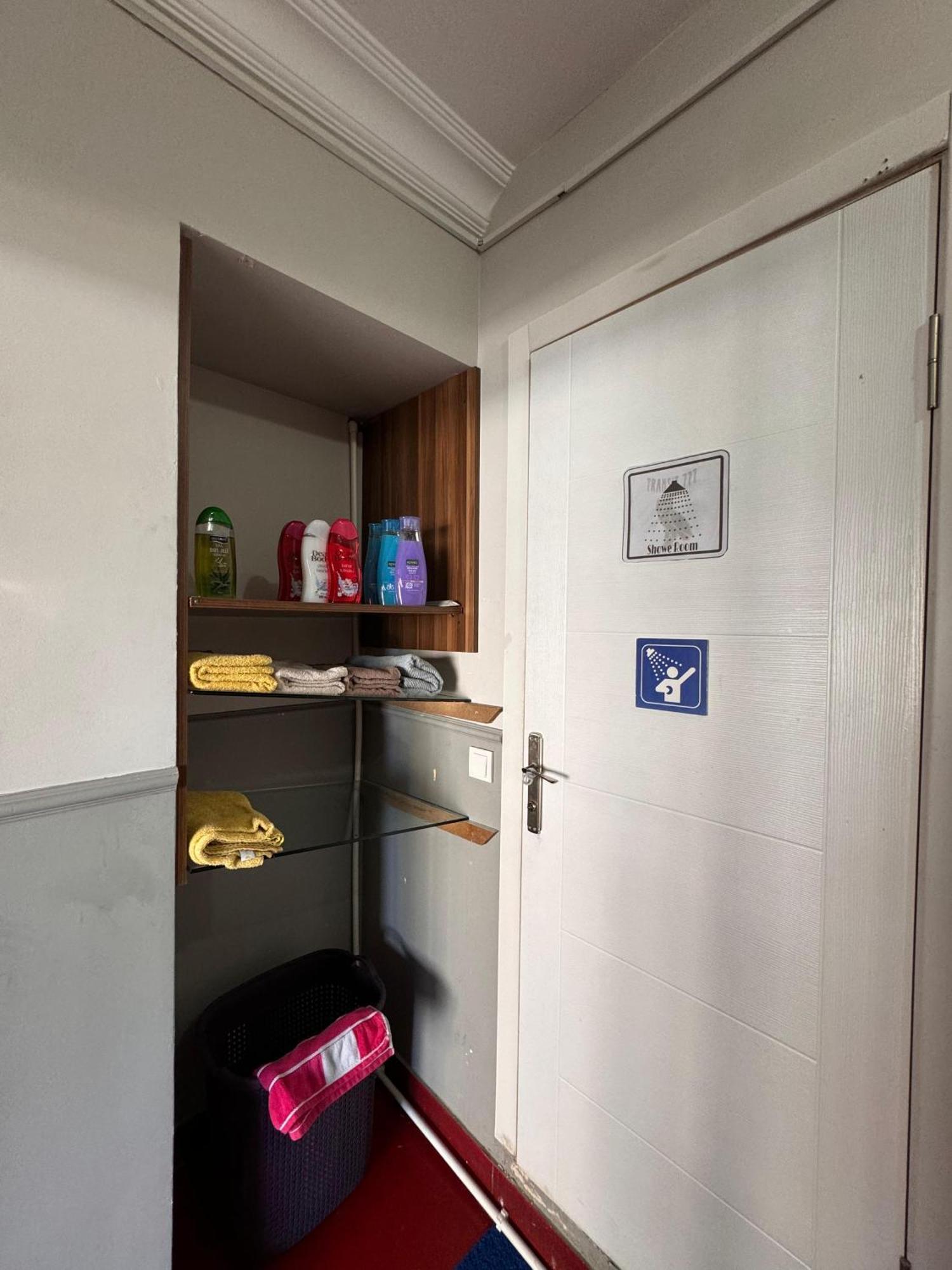 Transit 777 Apartment Istanbul Luaran gambar